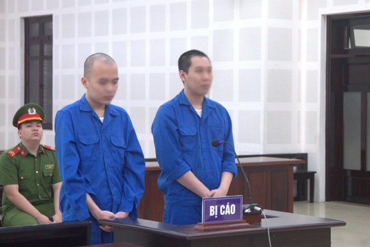 Mua bán ma túy ngụy trang trong gói cà phê