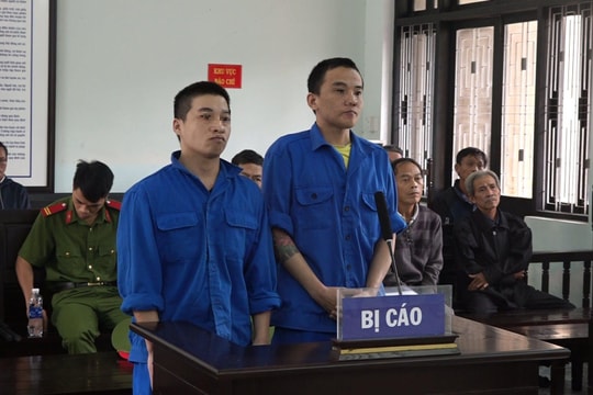 Trộm đồ vật ở nơi thờ cúng, hai đối tượng lĩnh án tù