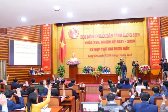 HĐND tỉnh Lạng Sơn thông qua 33 nghị quyết quan trọng