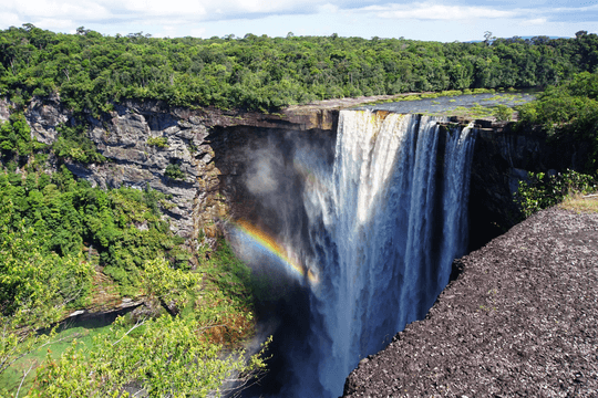 Các nước Nam Mỹ kêu gọi giải pháp hòa bình cho căng thẳng Venezuela, Guyana