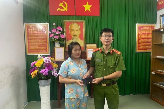 Tạm giữ đối tượng cướp giật điện thoại