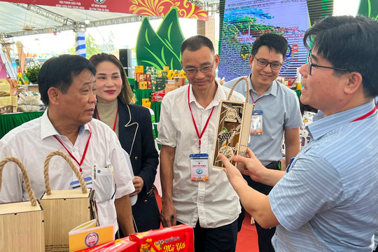 Khai mạc Hội thi Sản phẩm OCOP tiêu biểu vùng ĐBSCL năm 2023