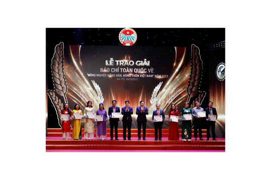 Trao Giải báo chí toàn quốc viết về “tam nông” năm 2023