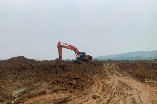 Làm rõ việc khai thác ngoài mốc giới tại dự án nạo vét lòng hồ Hón Chè