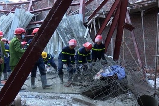 Vụ sập mái nhà đang xây ở Thái Bình: Đã có 3 người tử vong, 5 người bị thương