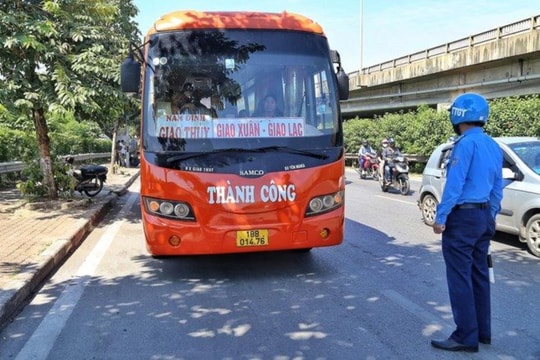 Hà Nội: Xử lý nghiêm tình trạng xe dù, bến cóc, tăng giá vé dịp Tết