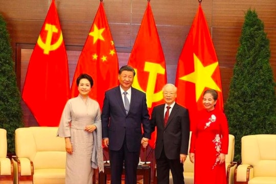 Tổng Bí thư Nguyễn Phú Trọng chia tay Tổng Bí thư, Chủ tịch nước Tập Cận Bình