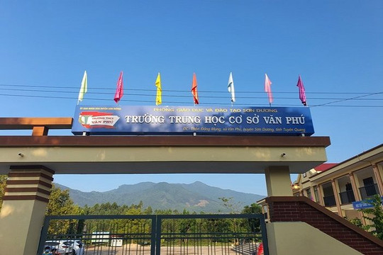 Chủ tịch UBND tỉnh Tuyên Quang chỉ đạo tăng cường kỷ luật, kỷ cương trường học