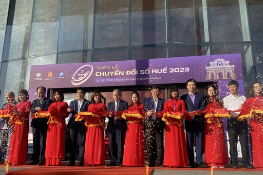 Khai mạc chuỗi sự kiện Tuần lễ chuyển đổi số Huế 2023