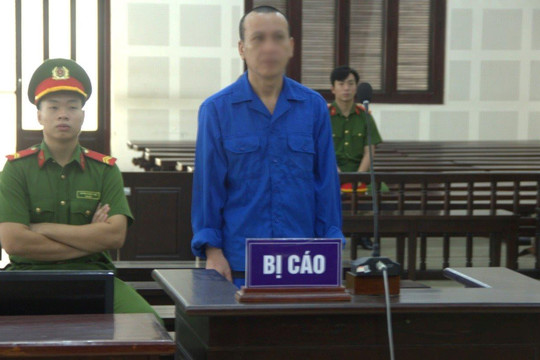 Tài xế mang dao đi giải quyết mâu thuẫn