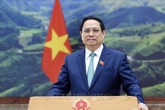 Thủ tướng lên đường dự Hội nghị cấp cao kỷ niệm 50 năm quan hệ ASEAN - Nhật Bản