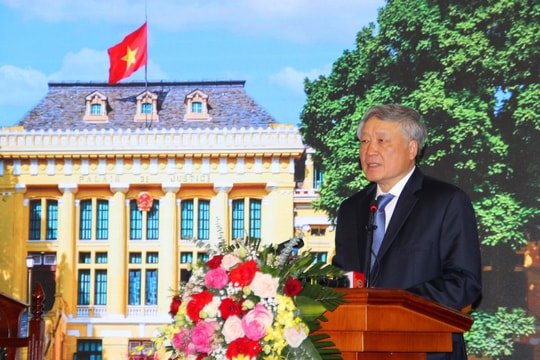Ban hành Nghị quyết về lãnh đạo, chỉ đạo thực hiện nhiệm vụ công tác trọng tâm năm 2024 của TAND