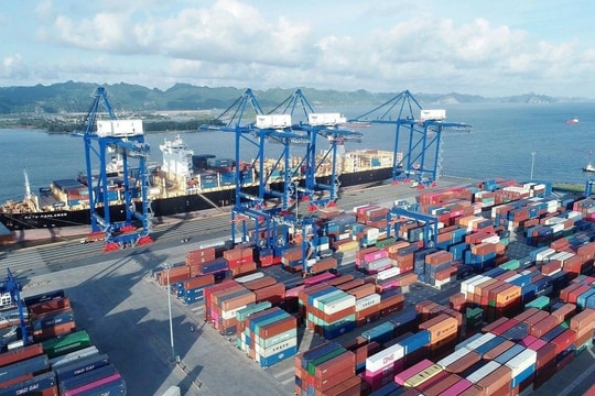 11 tháng năm 2023 xuất siêu đạt 25,83 tỷ USD