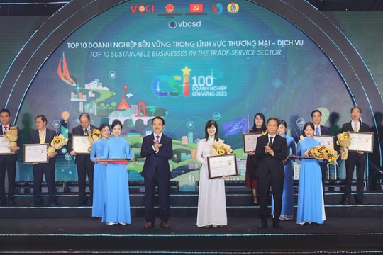 BIDV được vinh danh "Top 10 Doanh nghiệp bền vững lĩnh vực thương mại - dịch vụ"