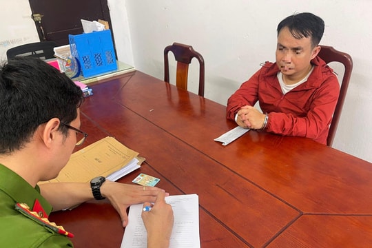 Bắt giữ hai đối tượng tàng trữ trái phép chất ma túy