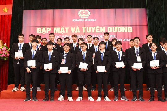 Việt Nam đoạt giải cao tại Các kỳ thi Olympic và KHKT quốc tế
