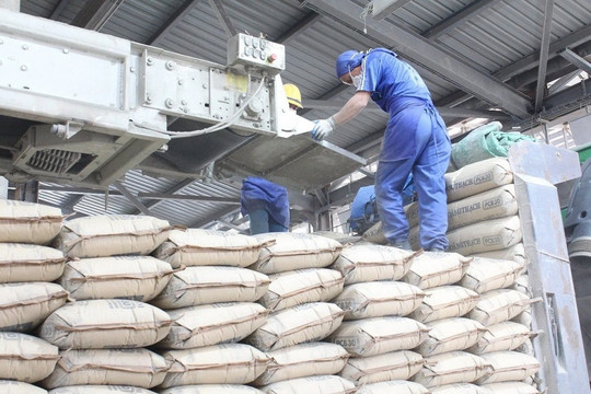 Ngành xi măng gặp áp lực lớn nhất trong 100 năm qua