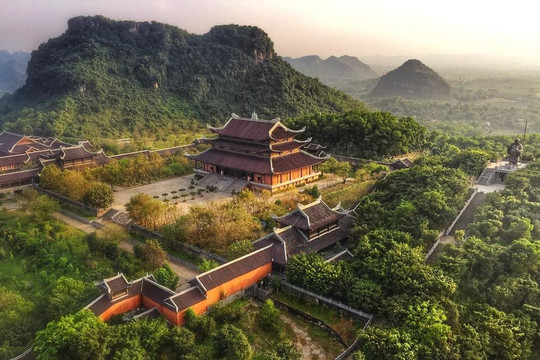 Ninh Bình: Kiểm tra tiền công đức, tiền tài trợ ở các di tích lịch sử - văn hóa