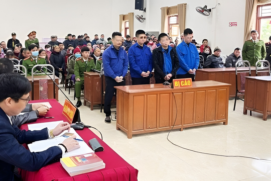 Mua bán trái phép chất ma túy, 4 bị cáo lĩnh hơn 48 năm tù