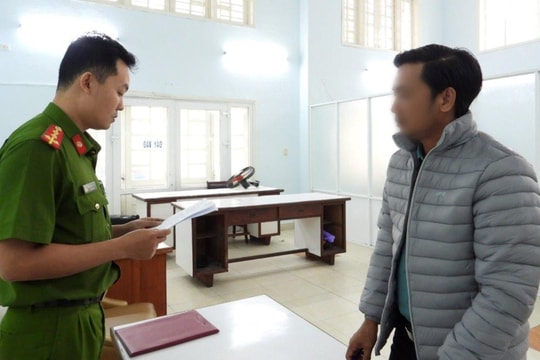 Lừa bán đất nông nghiệp để chiếm đoạt tài sản
