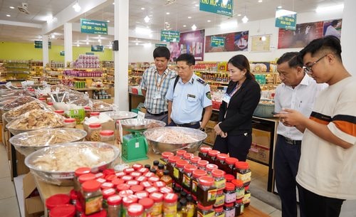Phú Quốc ra quân chấn chỉnh nạn 'chặt chém' du khách