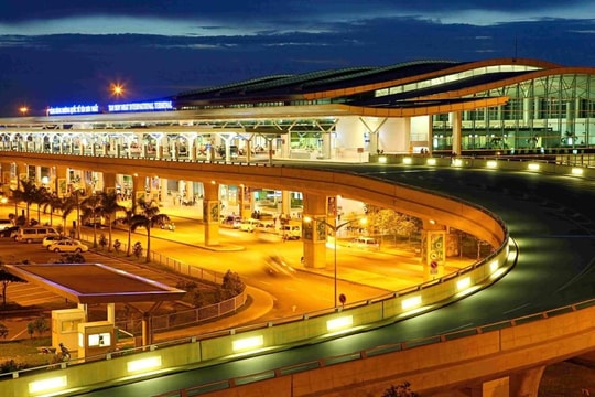 Tăng cường chuyến bay dịp Tết Nguyên đán Giáp Thìn 2024 tại sân bay Tân Sơn Nhất