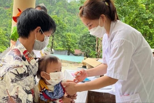 Trong quý I/2024 sẽ tiêm bù vaccine cho trẻ