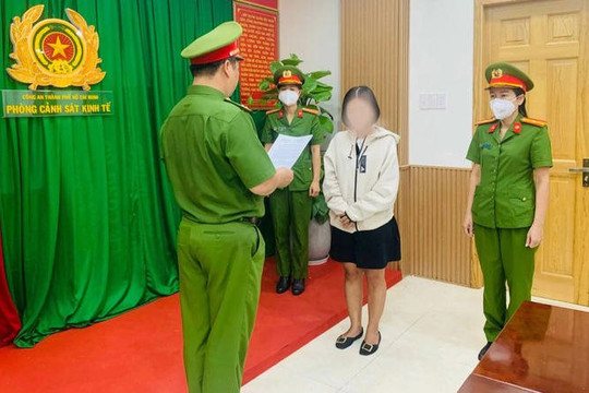 Tham ô tài sản, nguyên giám đốc ngân hàng Vietbank bị khởi tố