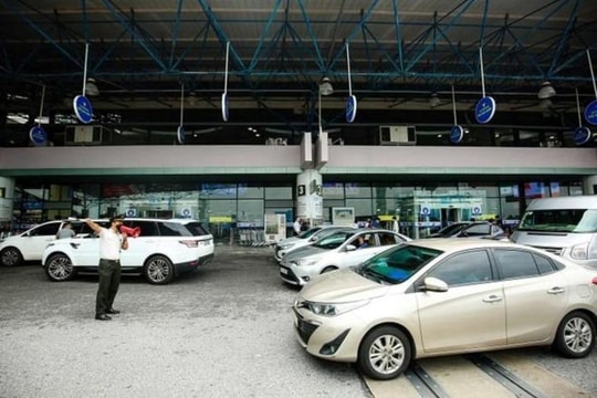 Có thể triển khai thu phí không dừng tại 3 sân bay lớn trước Tết Nguyên đán