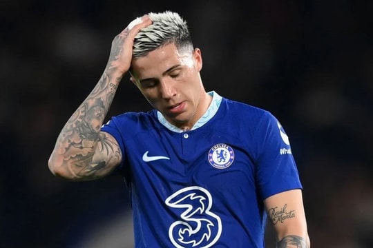 HLV Pochettino: Chelsea hóa "con ghẻ" tại Premier League?