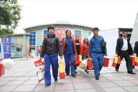Hà Nội: Đảm bảo đoàn viên, NLĐ đón Tết Giáp Thìn 2024 an toàn, vui tươi, ấm áp, hạnh phúc