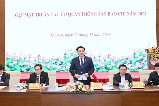 Chủ tịch Quốc hội: Tập trung hoàn thiện khung khổ pháp lý để phát huy mạnh mẽ vai trò của báo chí cách mạng