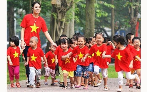 Tăng cường công tác chăm sóc, giáo dục và bảo vệ trẻ em