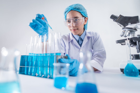 Thúc đẩy đầu tư trong lĩnh vực thử nghiệm lâm sàng