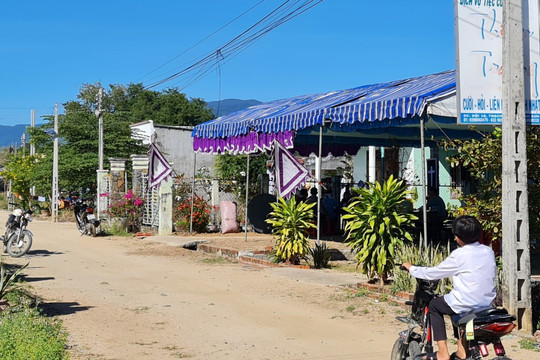 Nửa đêm đến tận nhà bạn sát hại do mâu thuẫn ở quán hát