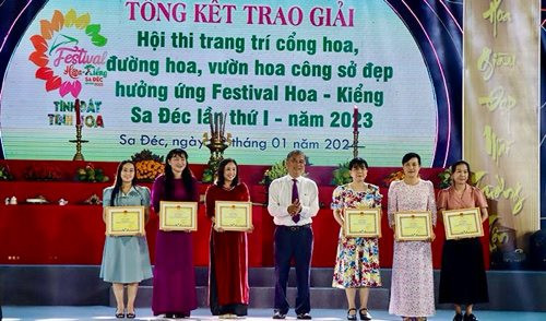 Tri ân tiền nhân và tôn vinh nghề trồng hoa, kiểng Sa Đéc