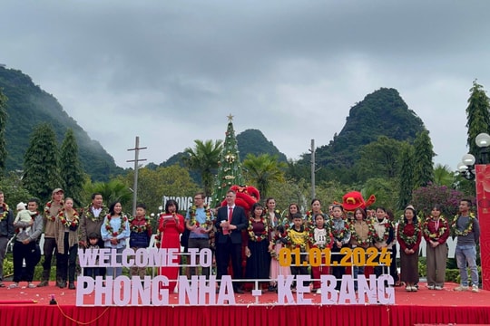 Dịp tết Dương lịch 2024, VQG Phong Nha-Kẻ Bàng đón gần 2.600 lượt khách