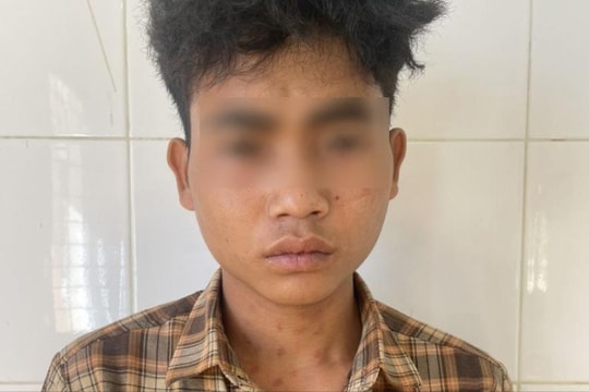 Say rượu, dùng dao chém bố dượng tử vong