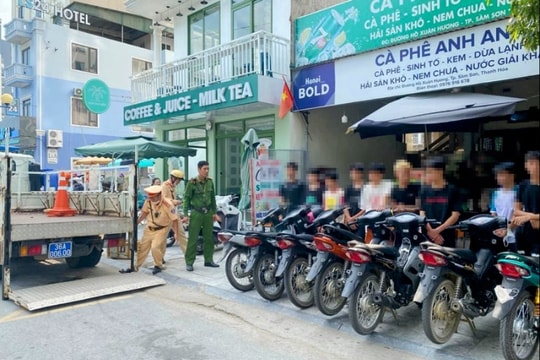 Hơn 1.400 học sinh, sinh viên vi phạm giao thông