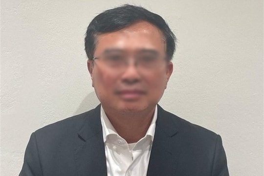 Bắt tạm giam nguyên Thứ trưởng Bộ Công Thương Hoàng Quốc Vượng