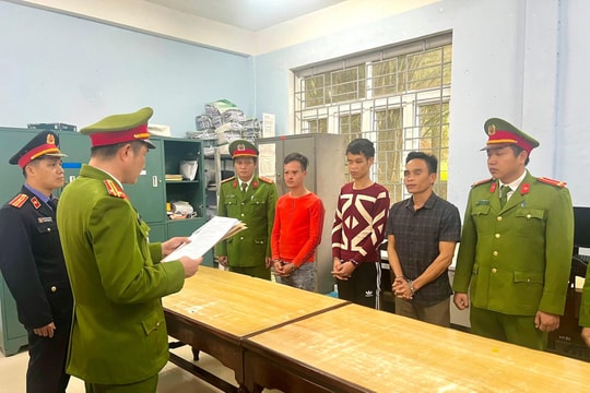 Khởi tố ba đối tượng lừa đảo 41 tấn thóc