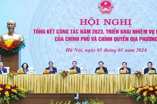 Hội nghị Chính phủ và chính quyền địa phương tổng kết công tác năm 2023