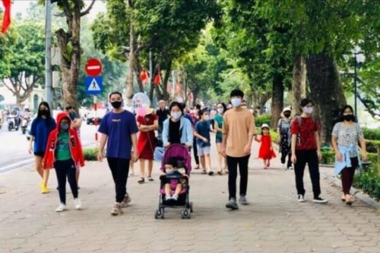 Hà Nội: Khuyến khích người dân đeo khẩu trang nơi công cộng