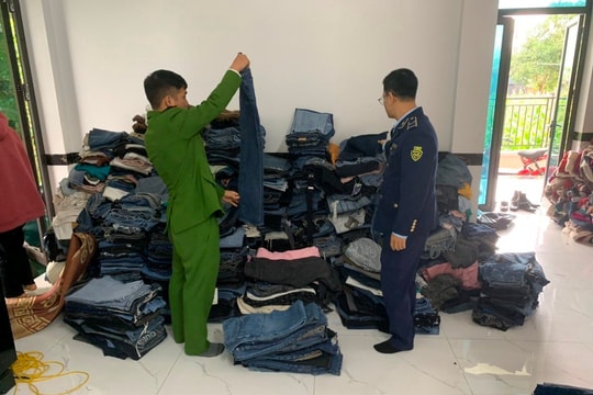 Thu giữ lô hàng nhập lậu thuộc danh mục cấm xuất khẩu