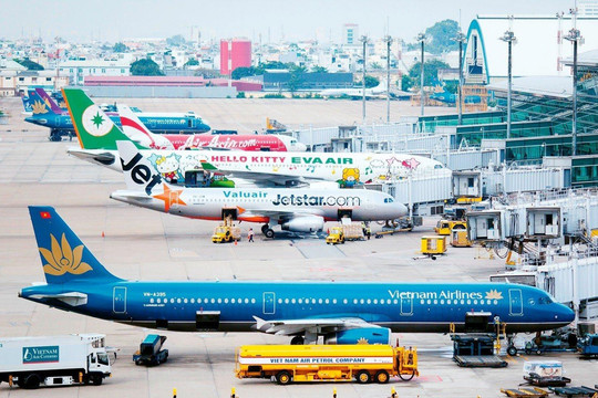 Khai thác các chuyến bay đêm dịp cao điểm Tết Nguyên đán 2024