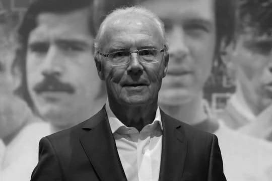 Huyền thoại bóng đá Đức Franz Beckenbauer qua đời