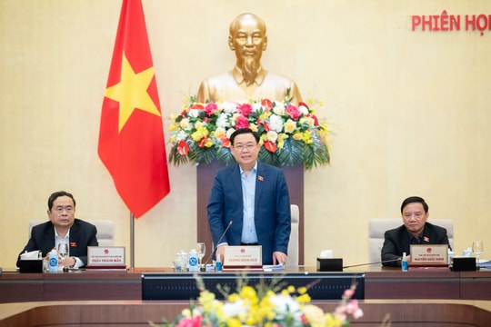 Bế mạc phiên họp thứ 29 của Ủy ban Thường vụ Quốc hội