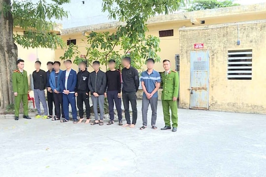 Đánh bạc bằng hình thức cá độ kết quả game tại quán internet