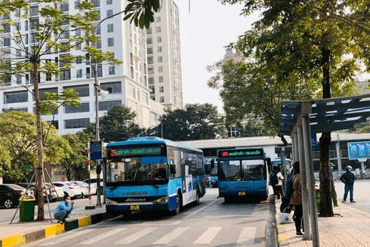 Kiến nghị dừng 6 tuyến buýt tại Hà Nội