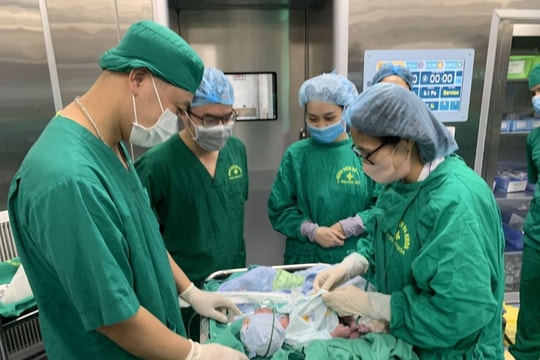 Cứu sống 2 mẹ con thai phụ viêm phúc mạc ruột thừa